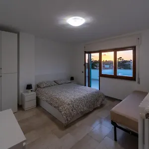 https://eur-penthouse.it-romehotels.com