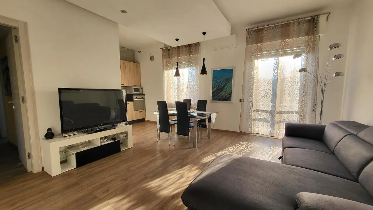 Appartamento La Casa del Buonviaggio La Spezia 0*,  Italia